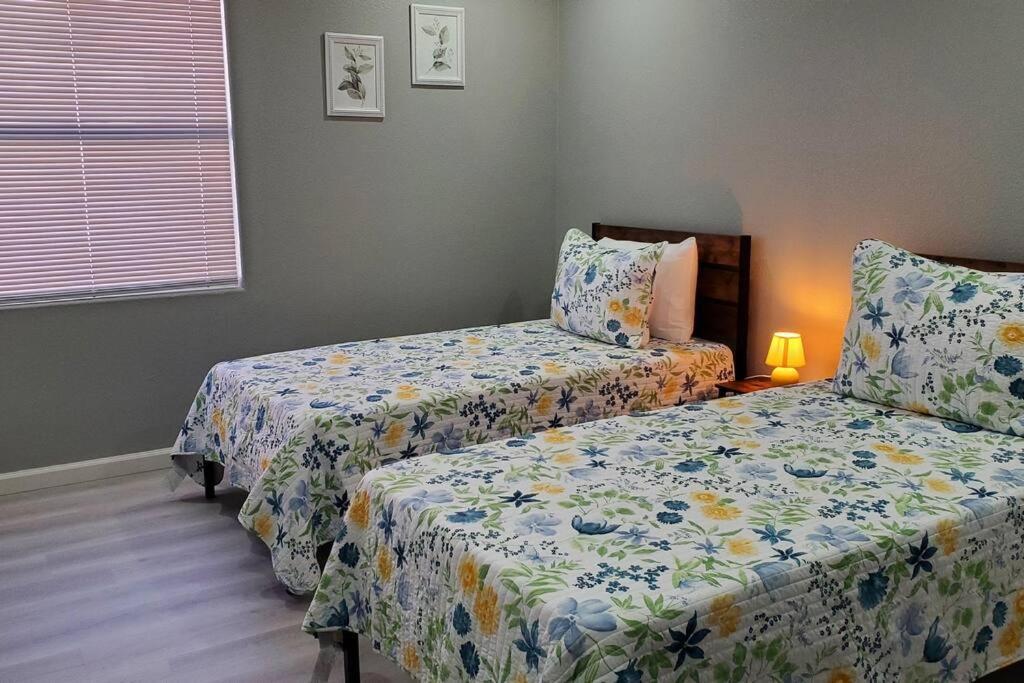 Comfortable Family Home 라스베이거스 외부 사진